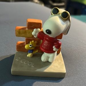 Hallmark Peanuts Gallery Joe Cool And Friends Figurine